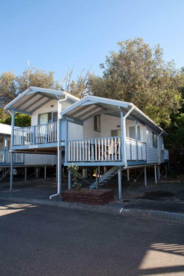 Blue Lagoon Beach Resort Bateau Bay Exterior photo